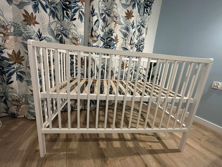 Łóżeczko dziecięce 120x60 z materacem lateks kokos