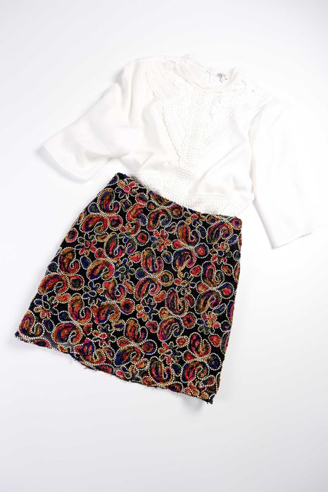 Юбка короткая ZARA с вышивкой desigual рисунком шикарная летняя