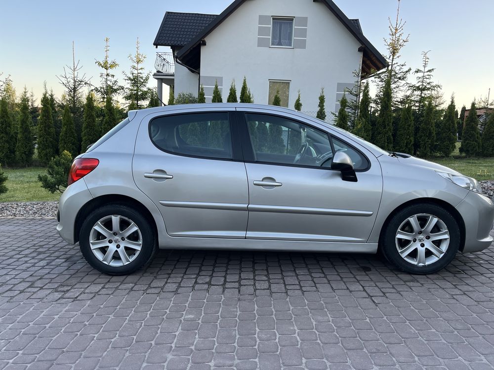 Peugeot 207 1.6 hdi 109 km