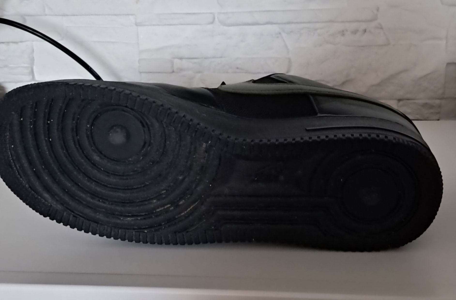 Adidasy Nike Air Force One czarne Gore-Tex oryginalne 44,5