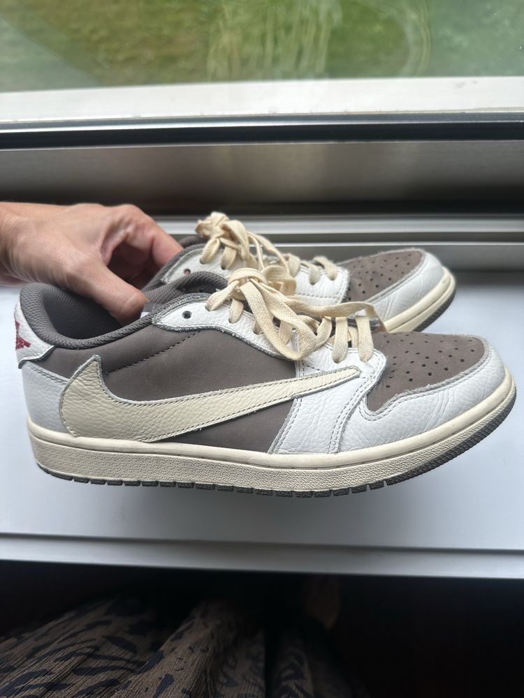 Nike Travis Scott 40 castanhas/beges