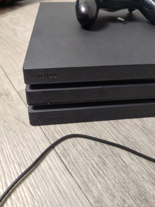Sony PlayStation 4 pro Ps4 pro 1Tb Соні прейстейшн, сонька