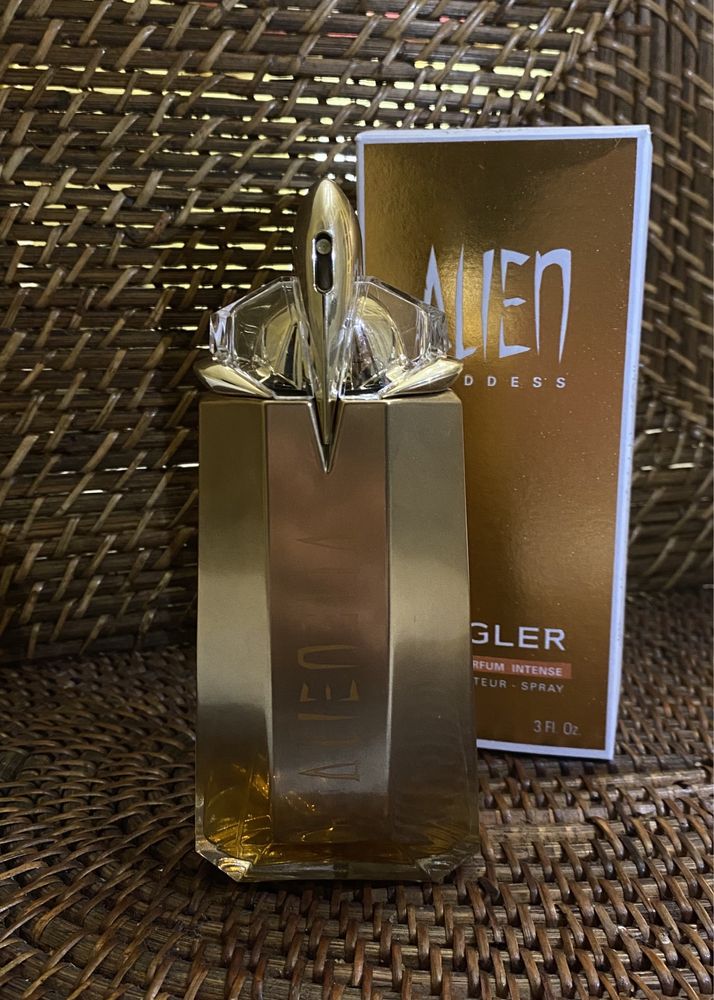 Perfume Alien Godess Intense by Mugler
