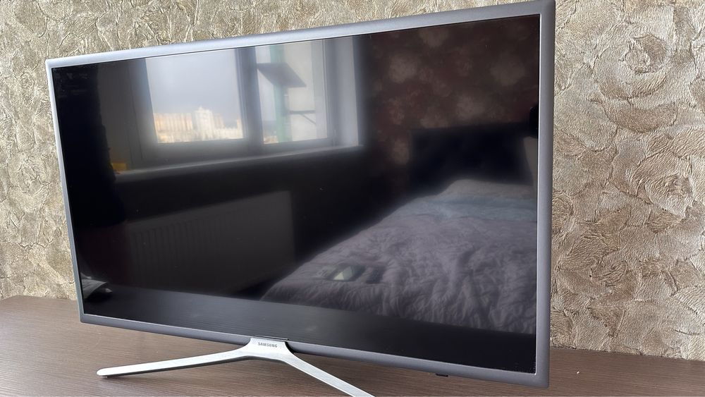 Телевізор 32" Samsung Smart TV, смарт тв Самсунг