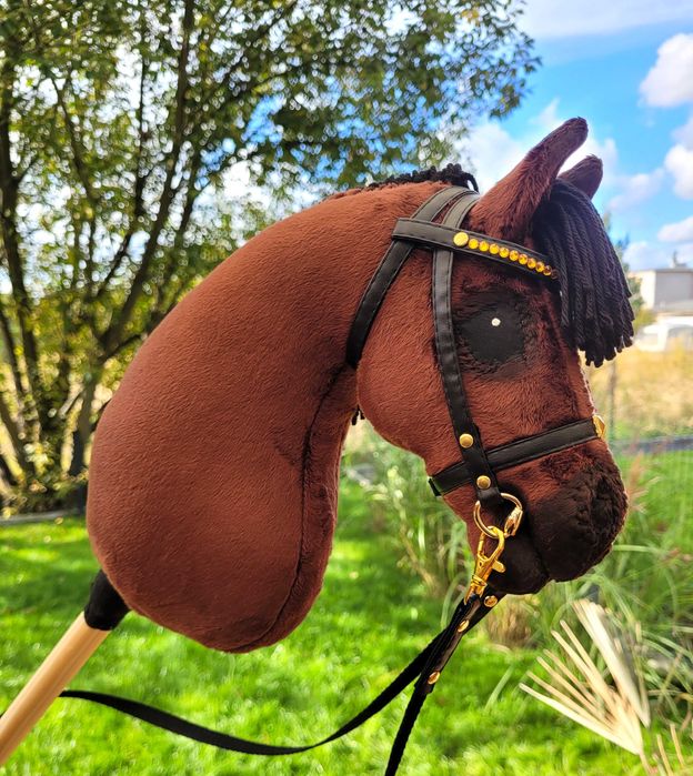 Konik Hobby Horse A4 ręcznie szyty z minky, zestaw z ogłowiem