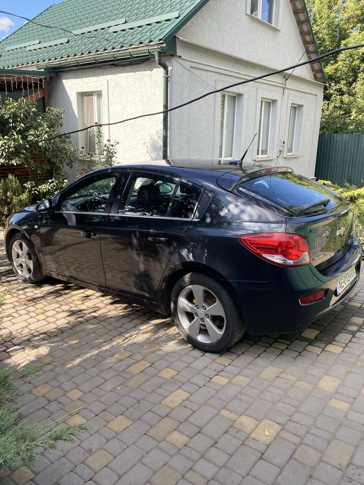«Chevrolet Cruze 2012»