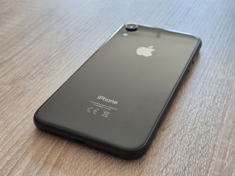 Apple iPhone XR 64GB kolor czarny, idealny stan, bez rys, 89% bateria