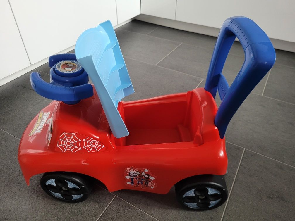 Jeździk pchacz auto