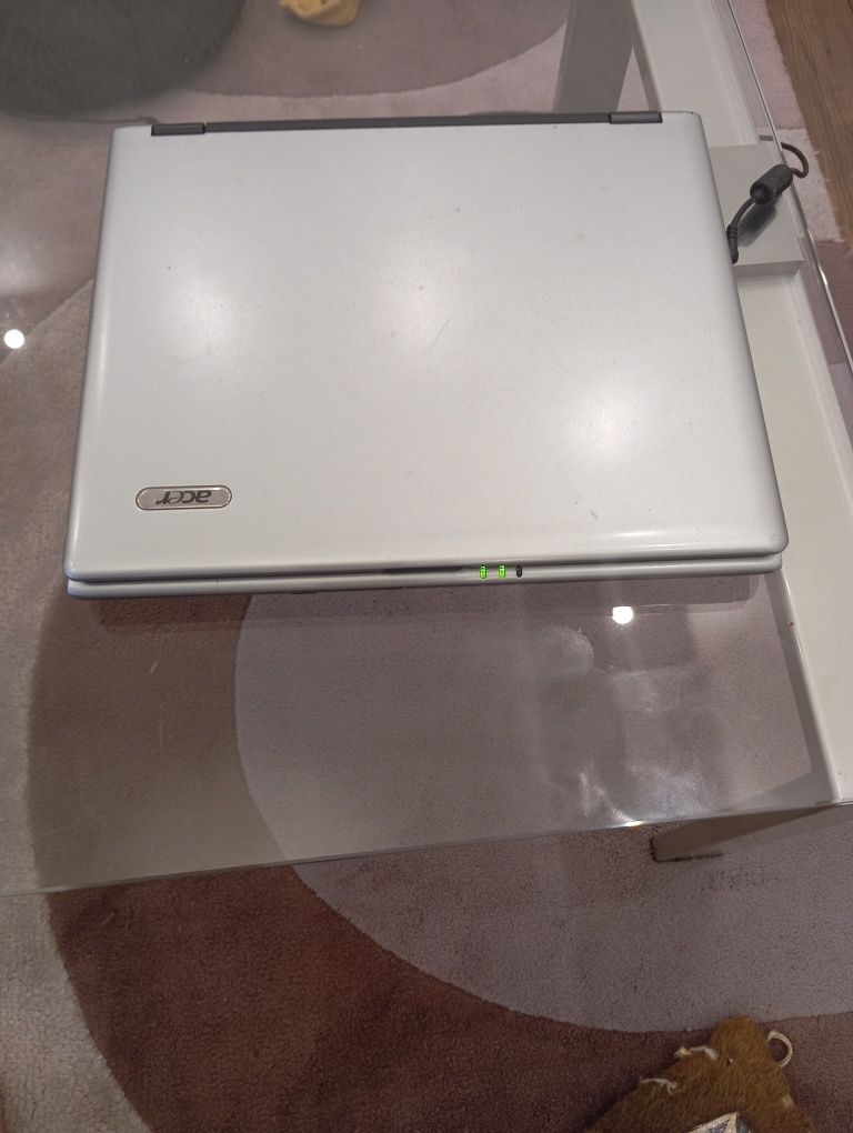 Laptop Acer travelmate 2350