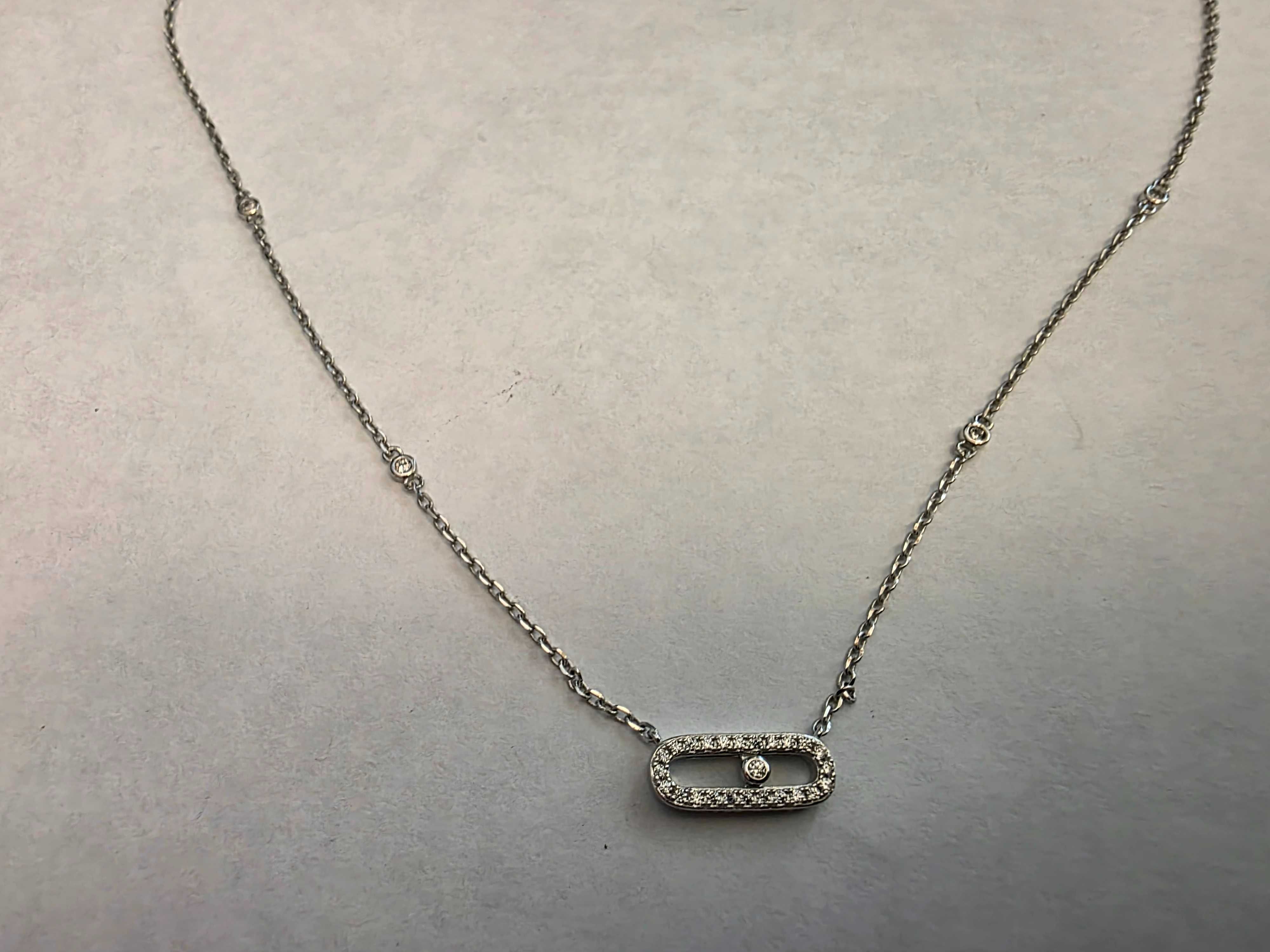 Colar com Brilhantes (Brilhante Movel) Art Deco Vintage Novo Prateado