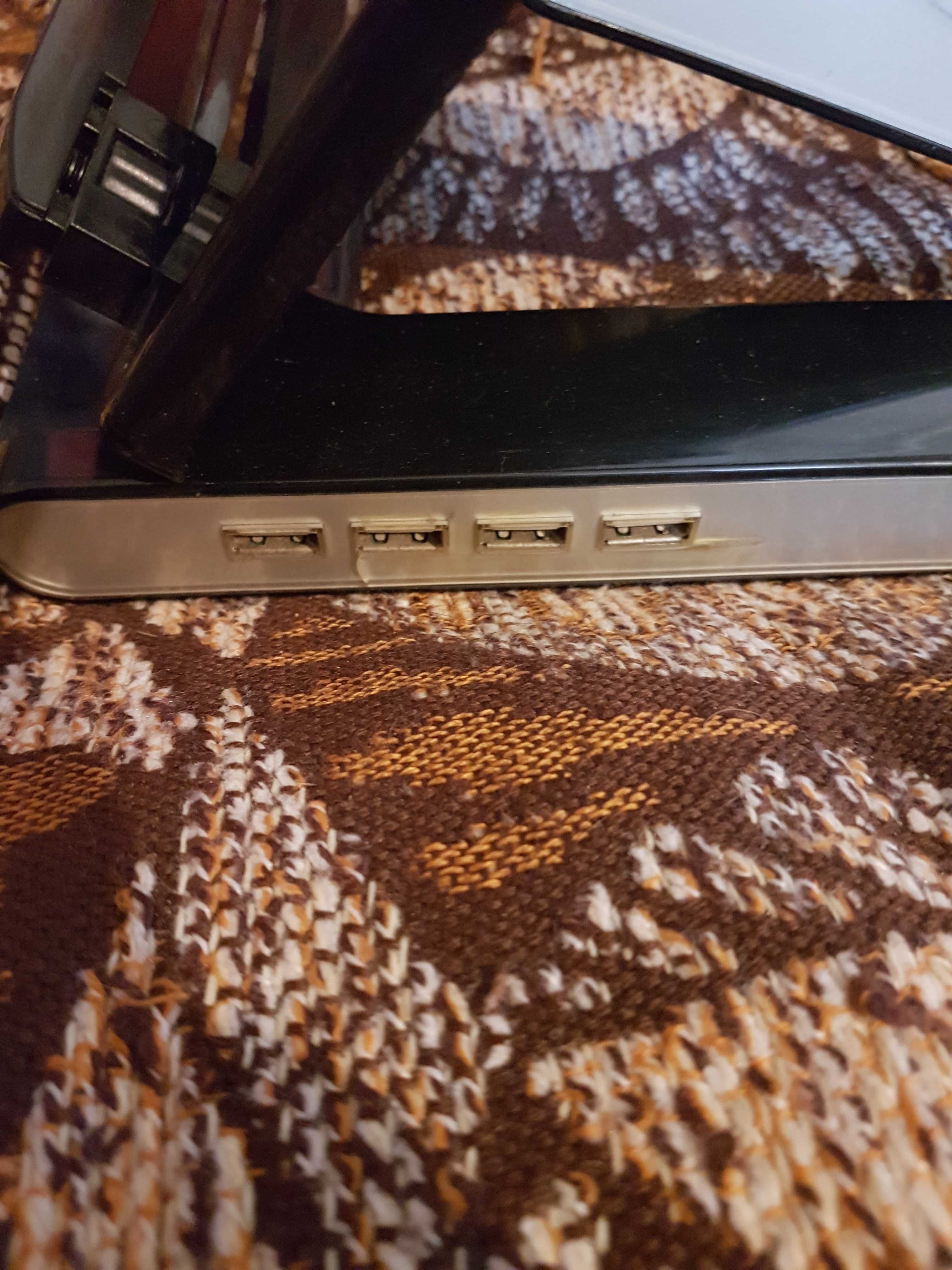 Stolik chłodzący  , Podstawka pod Laptopa