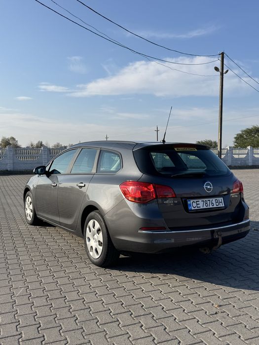 Opel Astra J 1.3 CDTI 2011 рік