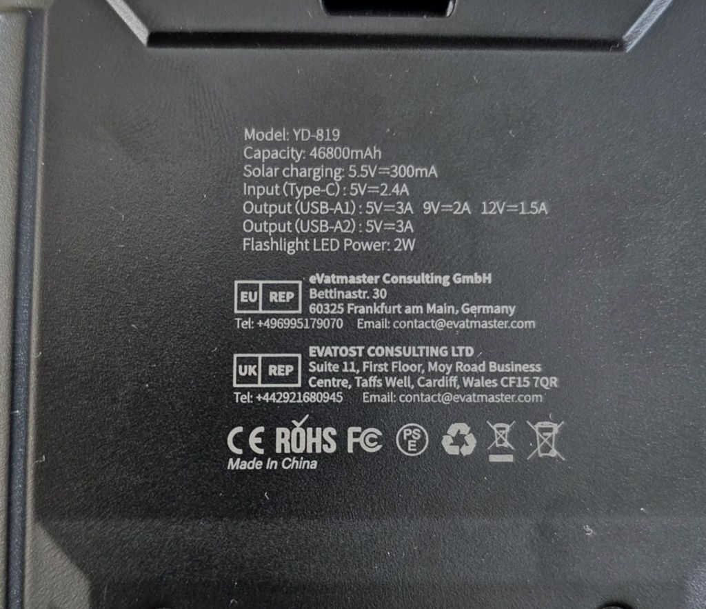 Powerbank z ładowaniem słonecznym