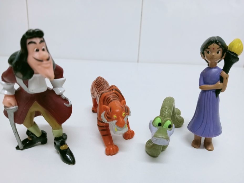 Bonecos em pvc do filme MOGLI, o Menino Lobo