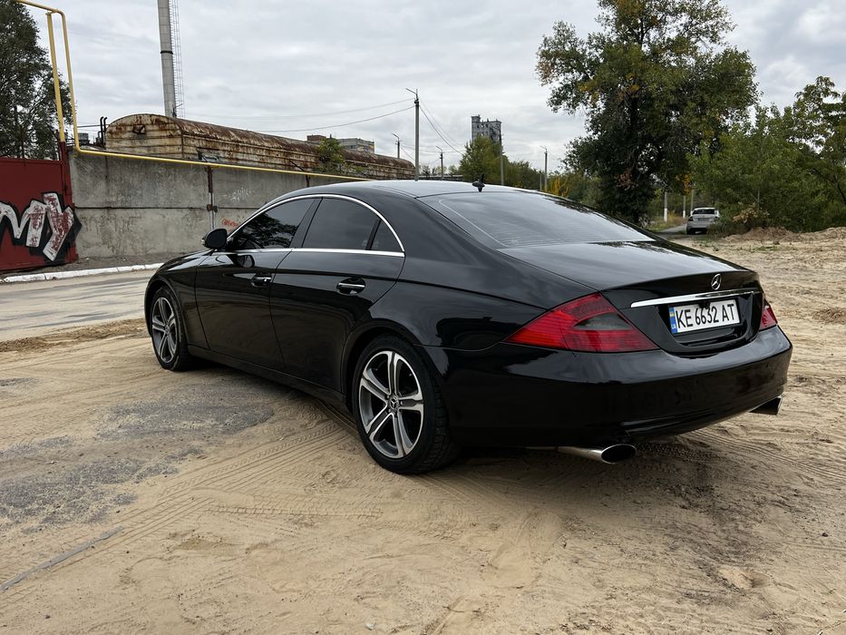 Продам Mercedes cls 3.5