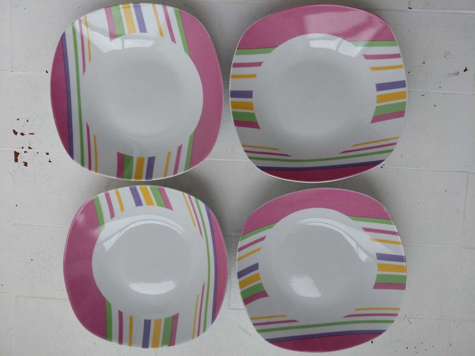 Conjunto 4 pratos sopa