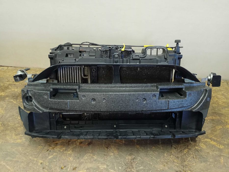 Ford B-max pas wzmocnienie przód przedni 1.0 benzyna chłodnice belka