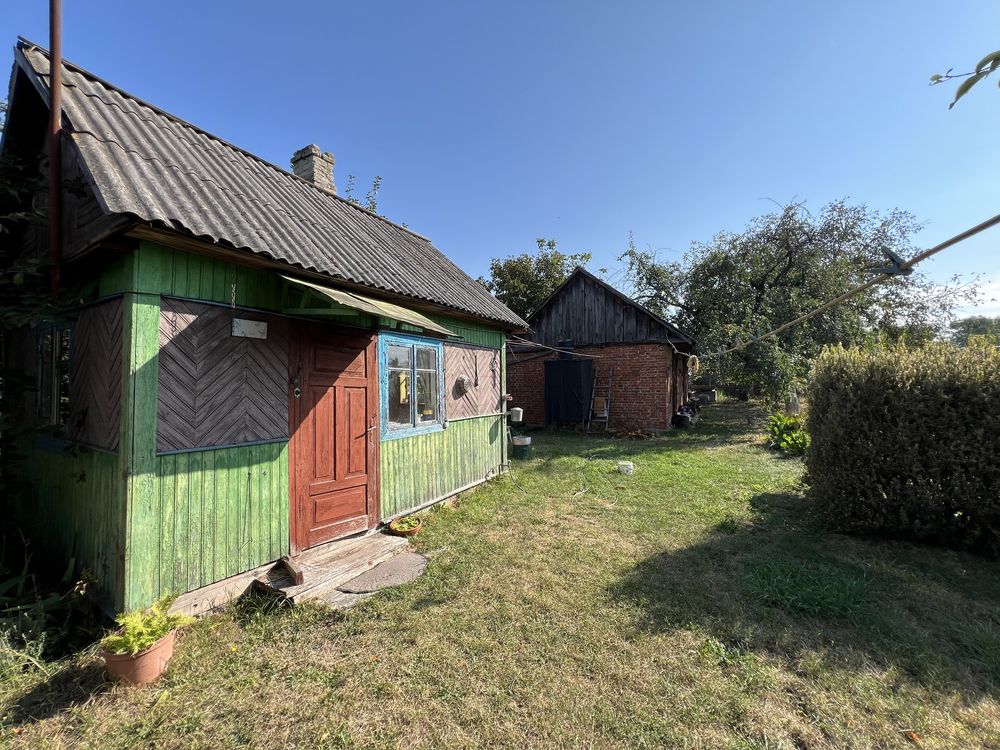 Продам двоперховий будинок смт. Рафалівка