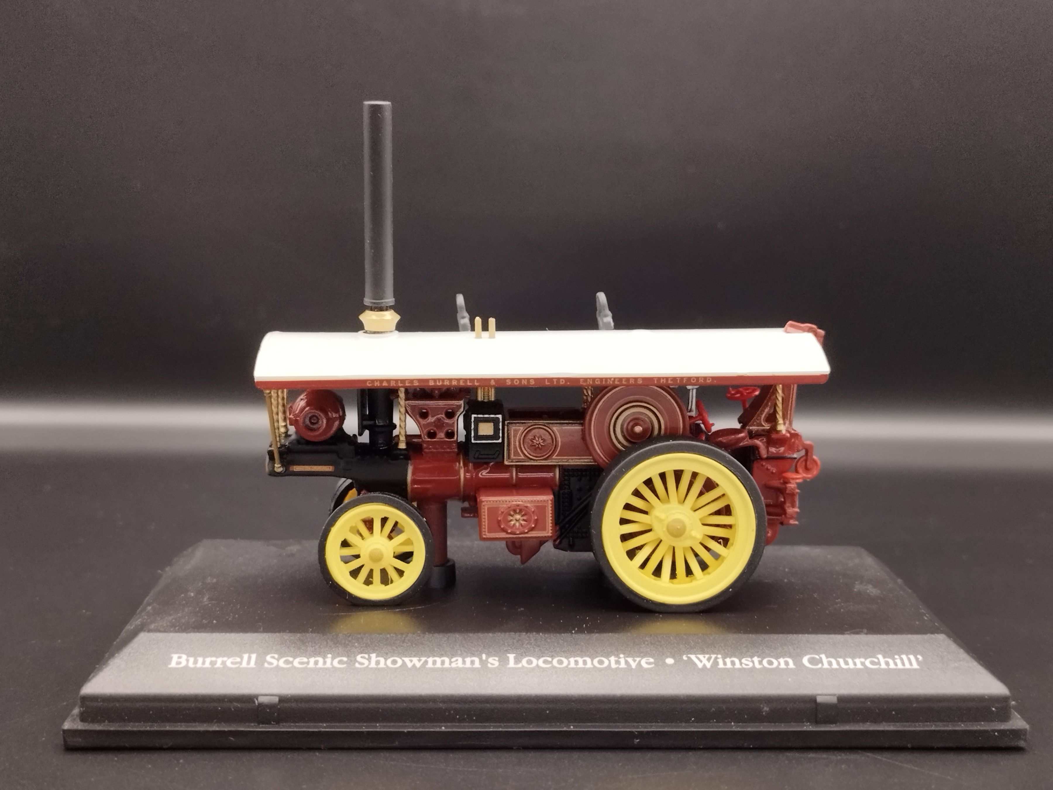 1:76 Atlas Burrell Scenic Locomotive W. Churchill model