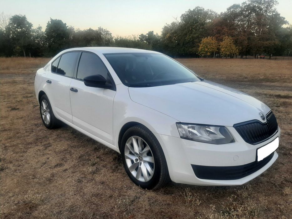 автомобиль Skoda Octavia A7