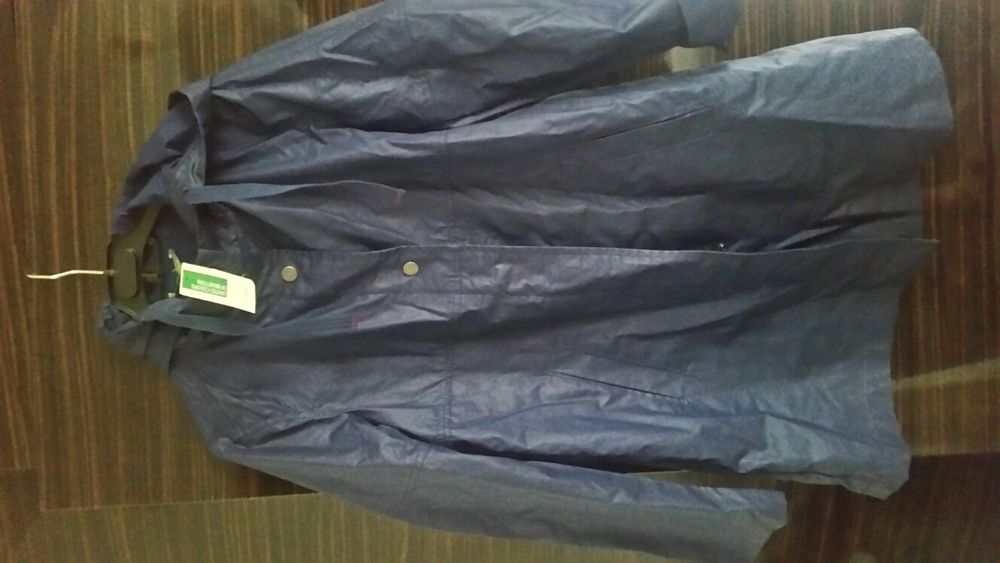 Płaszcz Damski przeciwdeszczowy BENETTON