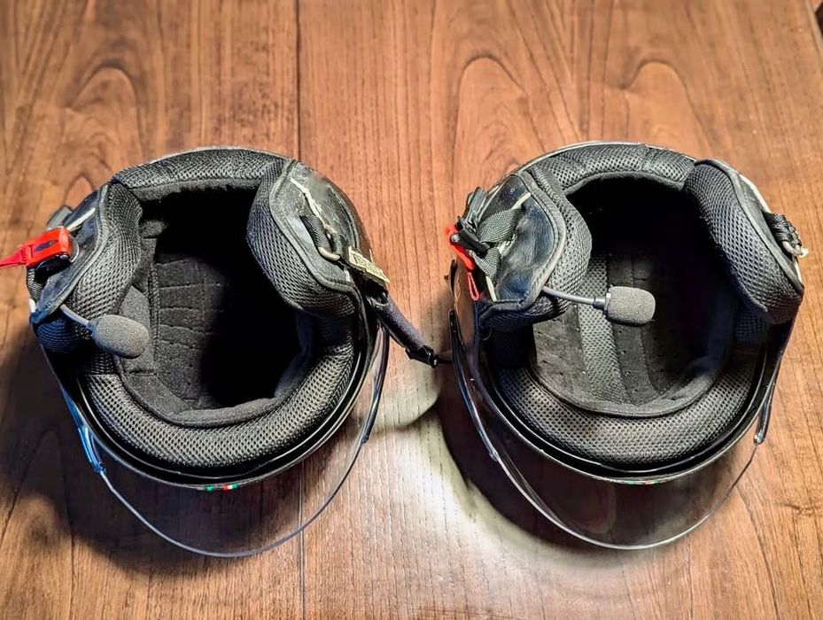 Capacetes Nexx Life com Bluetooth Sena instalados