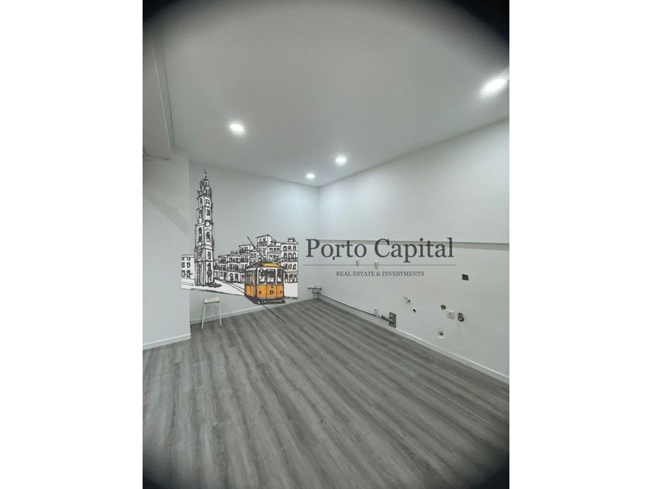Loja para Arrendamento no Centro do Porto !