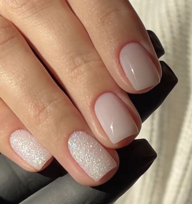 Нарощення ,корекція гель.