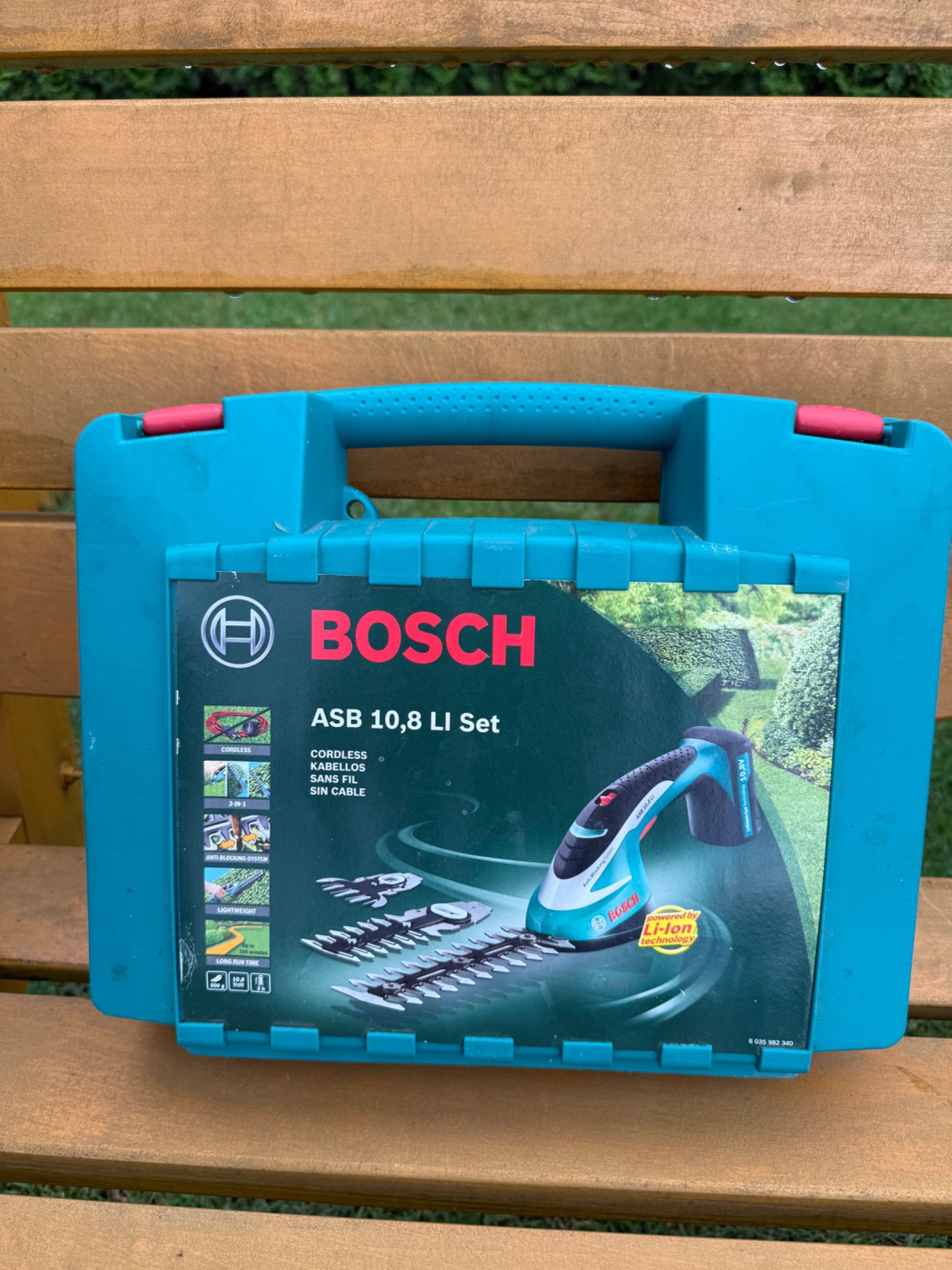 Nożyce akumulatorowe Bosch ASB 10,8 Li /do trawy i żywopłotu/