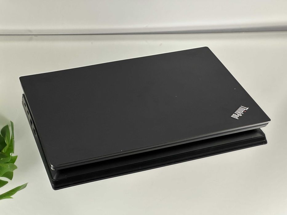 Laptop Lenovo ThinkPad L390 i5 8Gen 8GB 256GB SSD FHD Windows 11 Pro