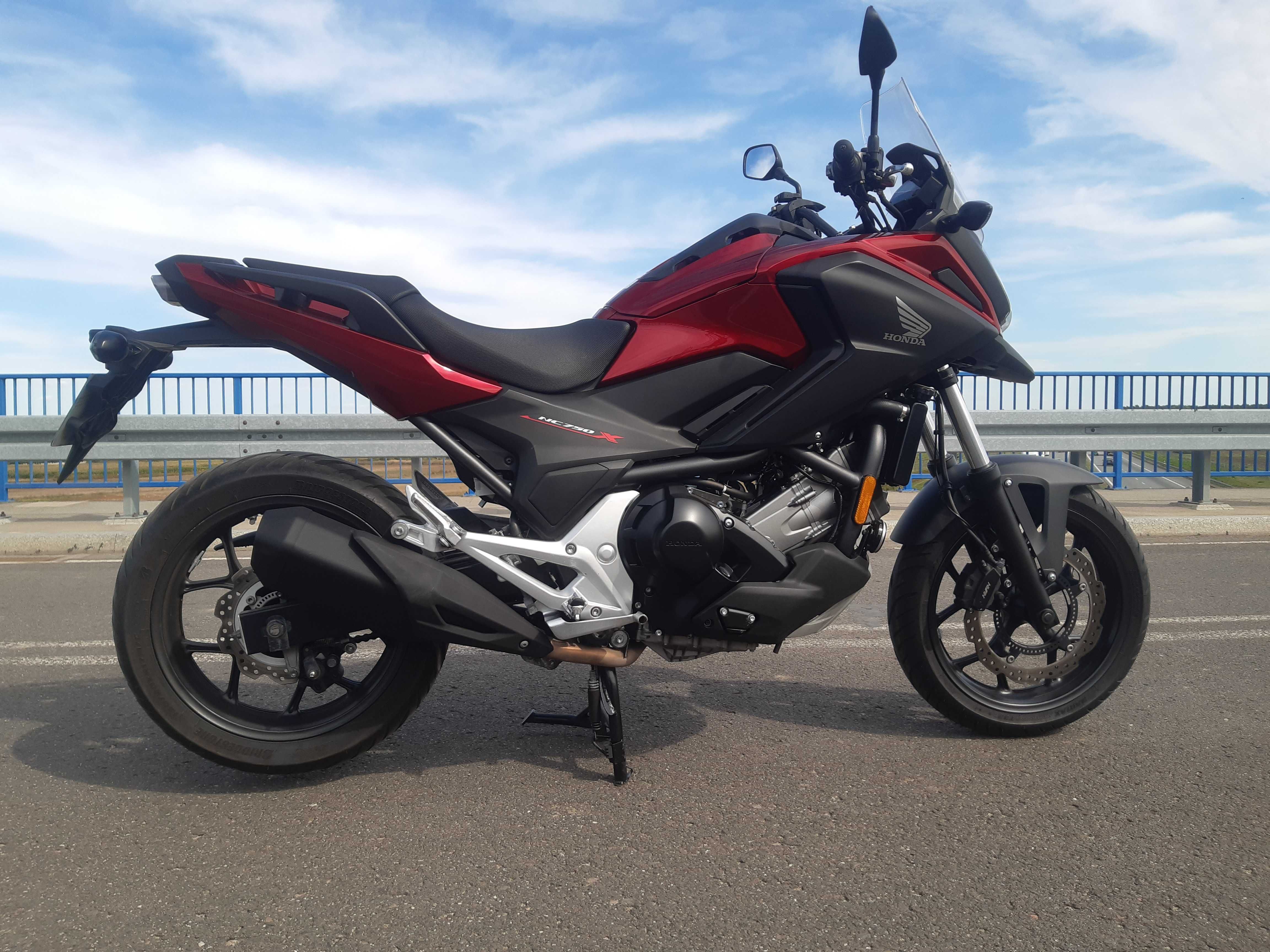 Honda nc 750x DCT 2020R. Zamiana na tańszy