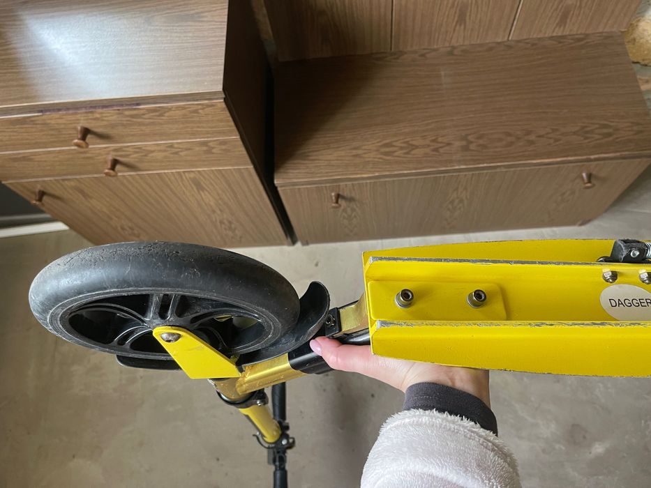 Самокат   Dagger