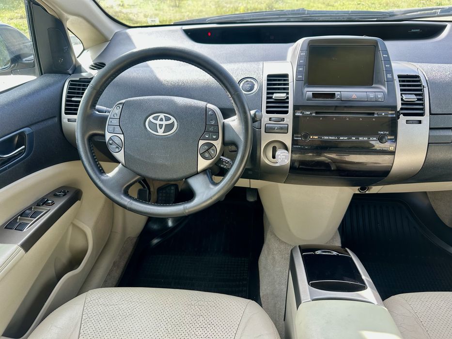 ПРОДАЖ ТЕМІНОВИЙ 5999! Ціна на 3Дні! Toyota Prius Гібрид 1.5 Автомат