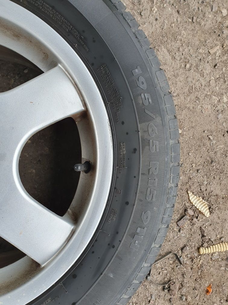 Koła letnie 4szt 195/65 R15  Borbet 5x112