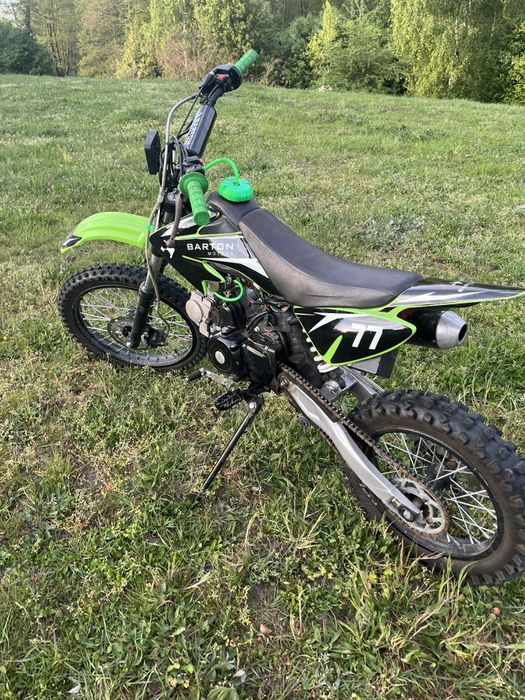 Motor cross barton