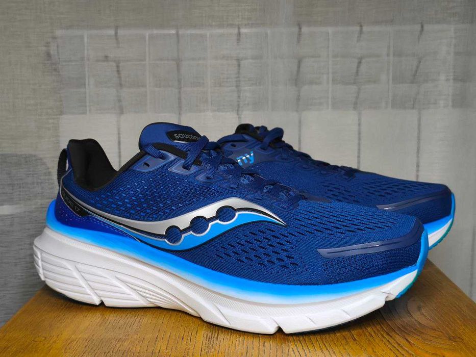 ОРИГІНАЛ. Кросівки Saucony Guide 17 Wide