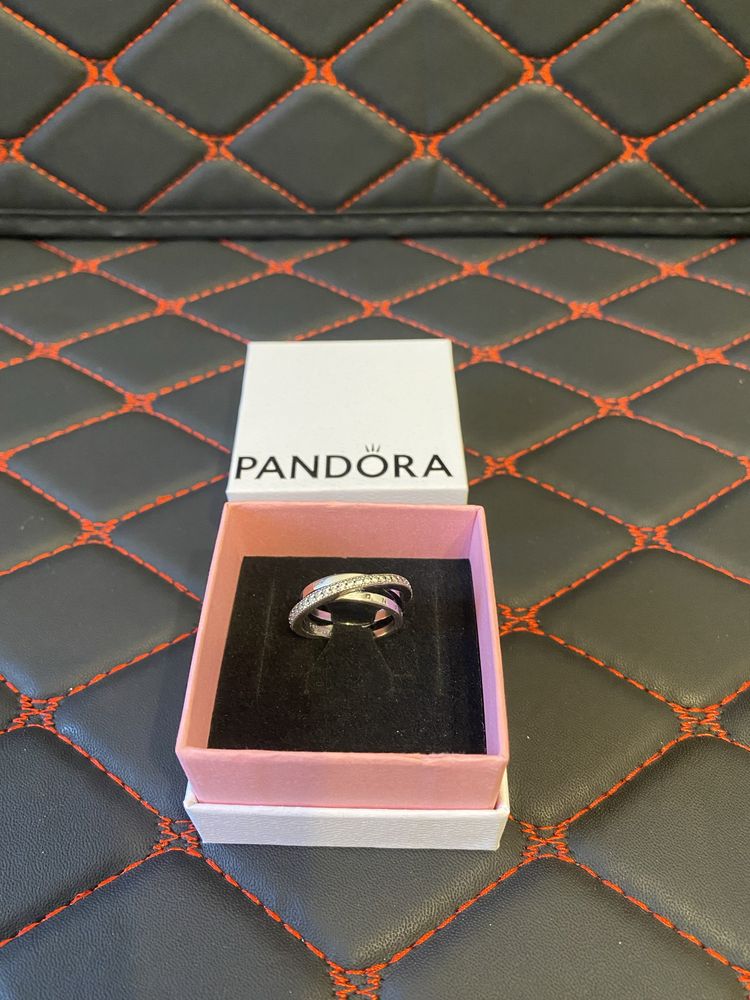 Pierścionek srebrny Pandora S925 ALE z cyrkoniami