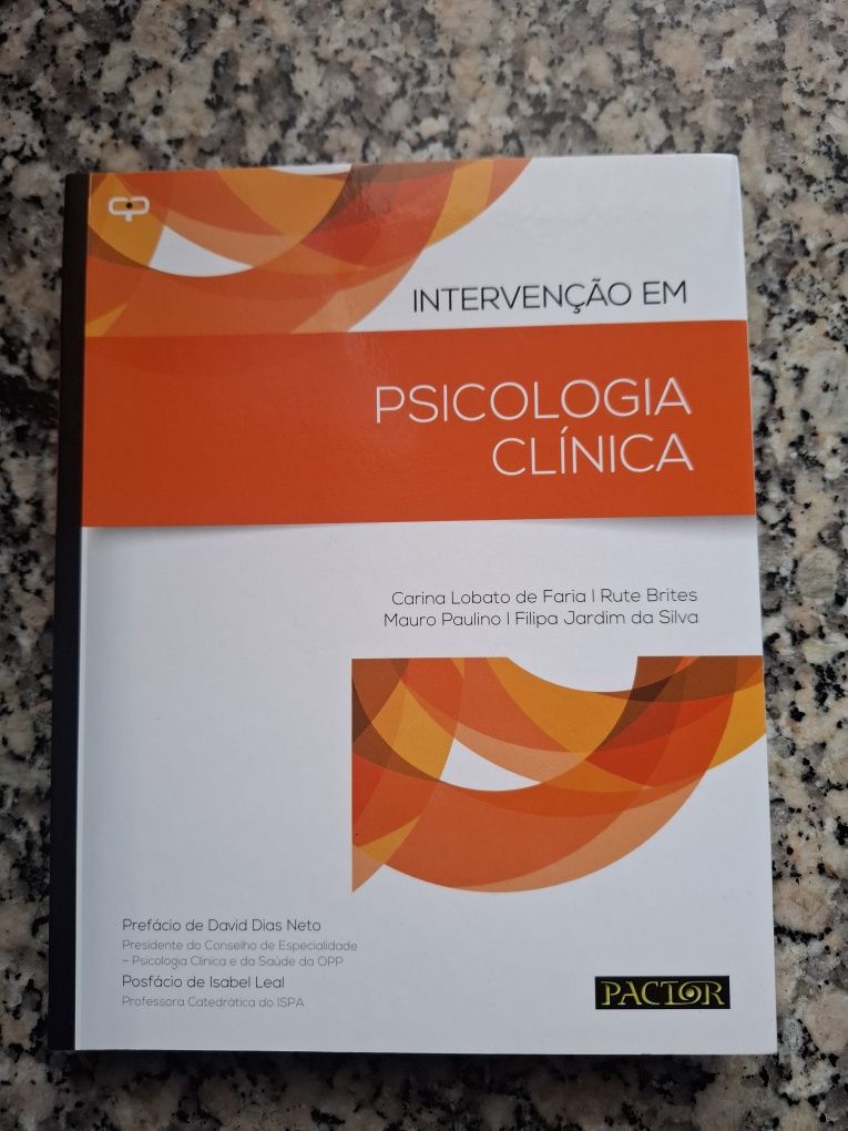 Livro Intervenção em Psicologia Clínica
