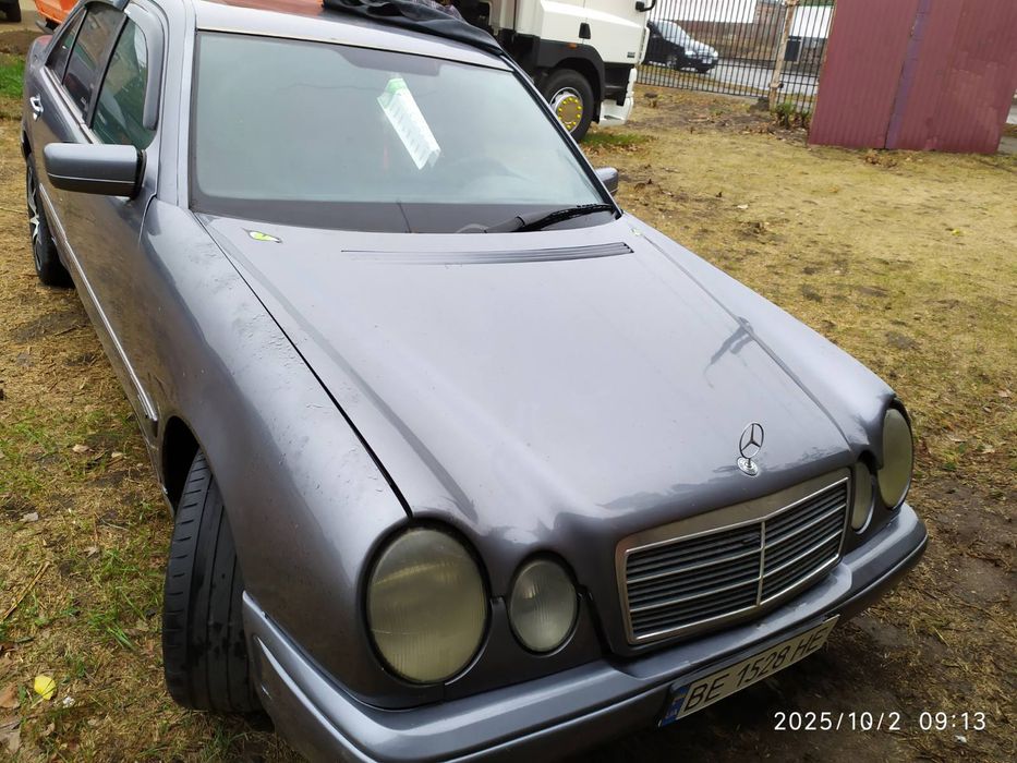 Продам Мерседес 210 2.2 дизель