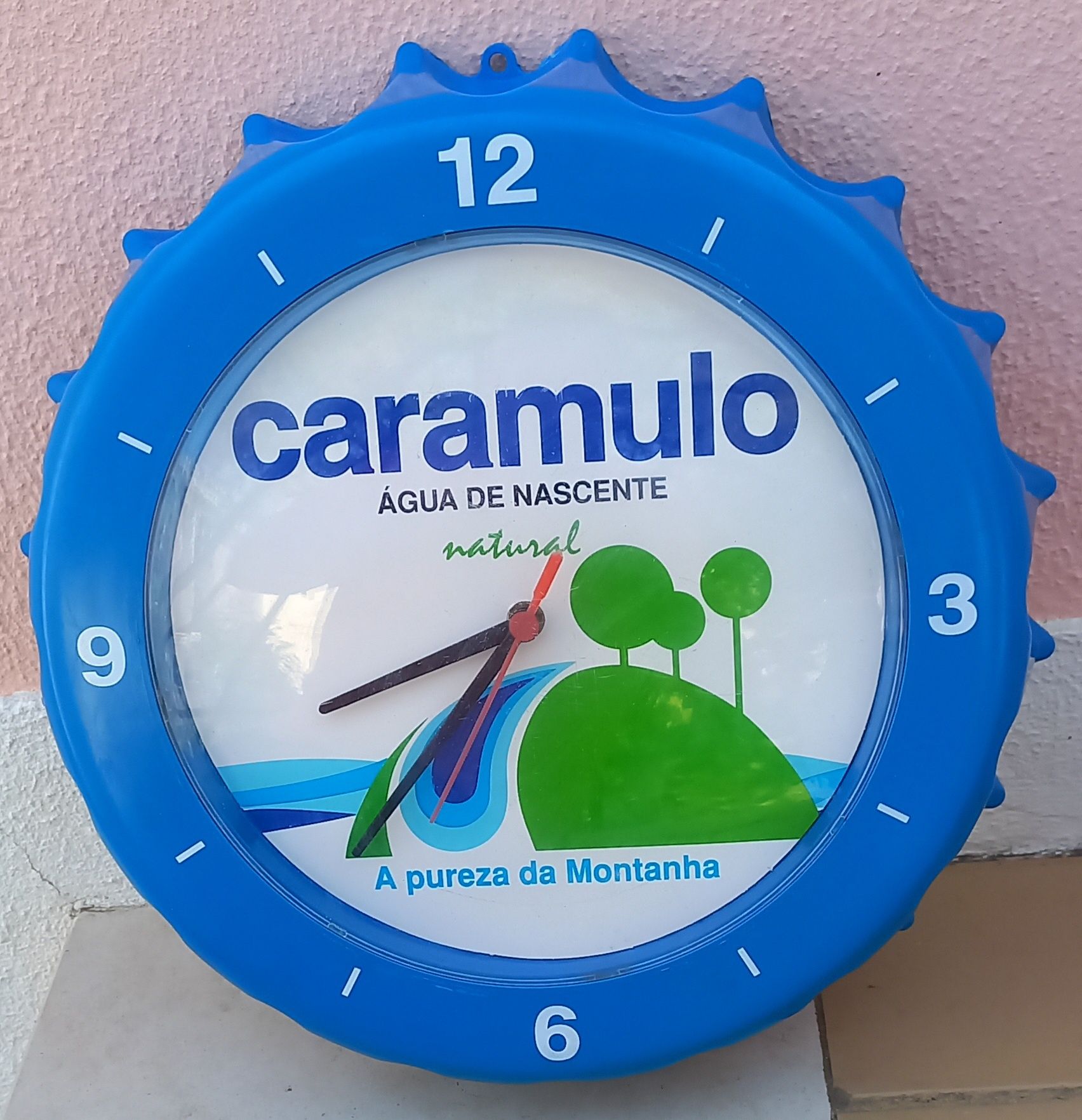 Relógio de parede da Água Caramulo