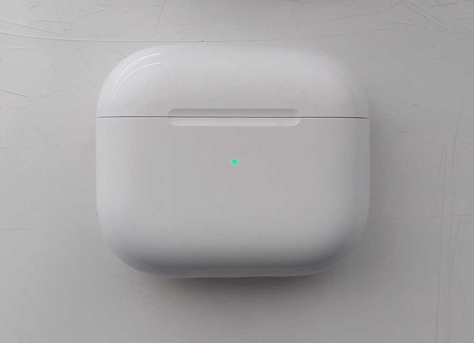 ‼️ Apple AirPods кейс A2566 оригинал (EMC 3986)