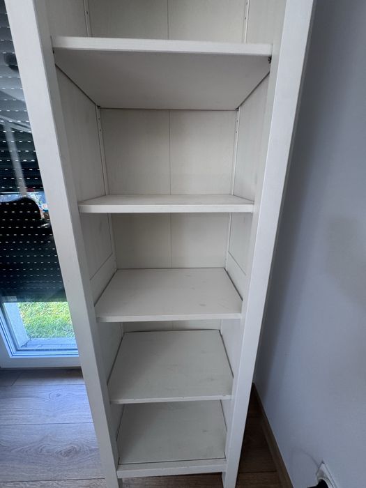 Hemnes Ikea witryna