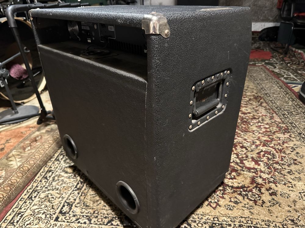 Combo Ampeg B2-48 (USA) głośniki 4x8 cali