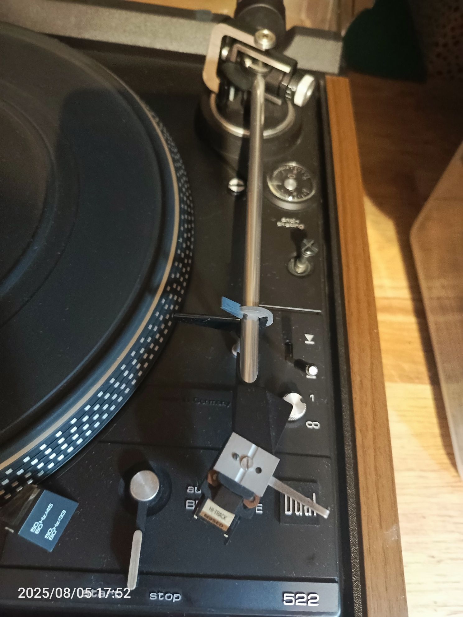 Dual 522 gramofon full automat