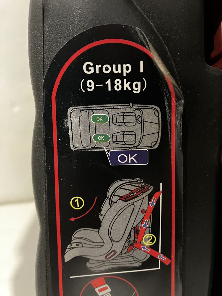 Fotelik samochodowy 9-18 kg