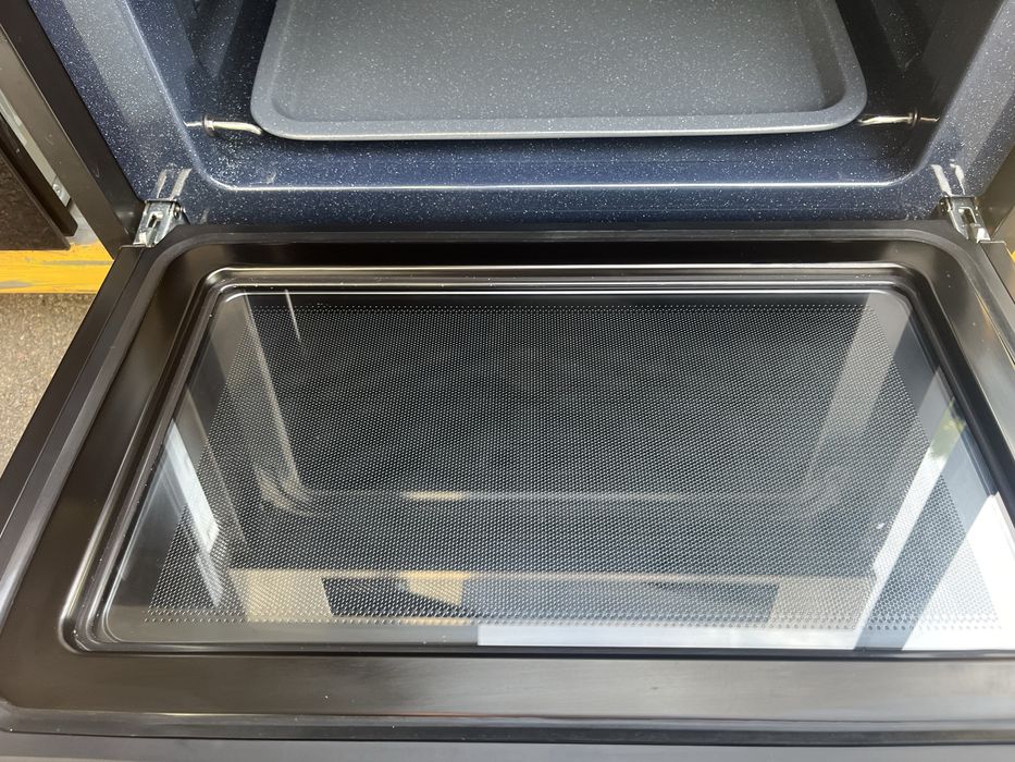 Мікрохвильовка Samsung NQ5B4313GBS