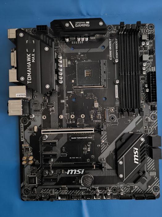 MSI Tomahawk B450 MAX