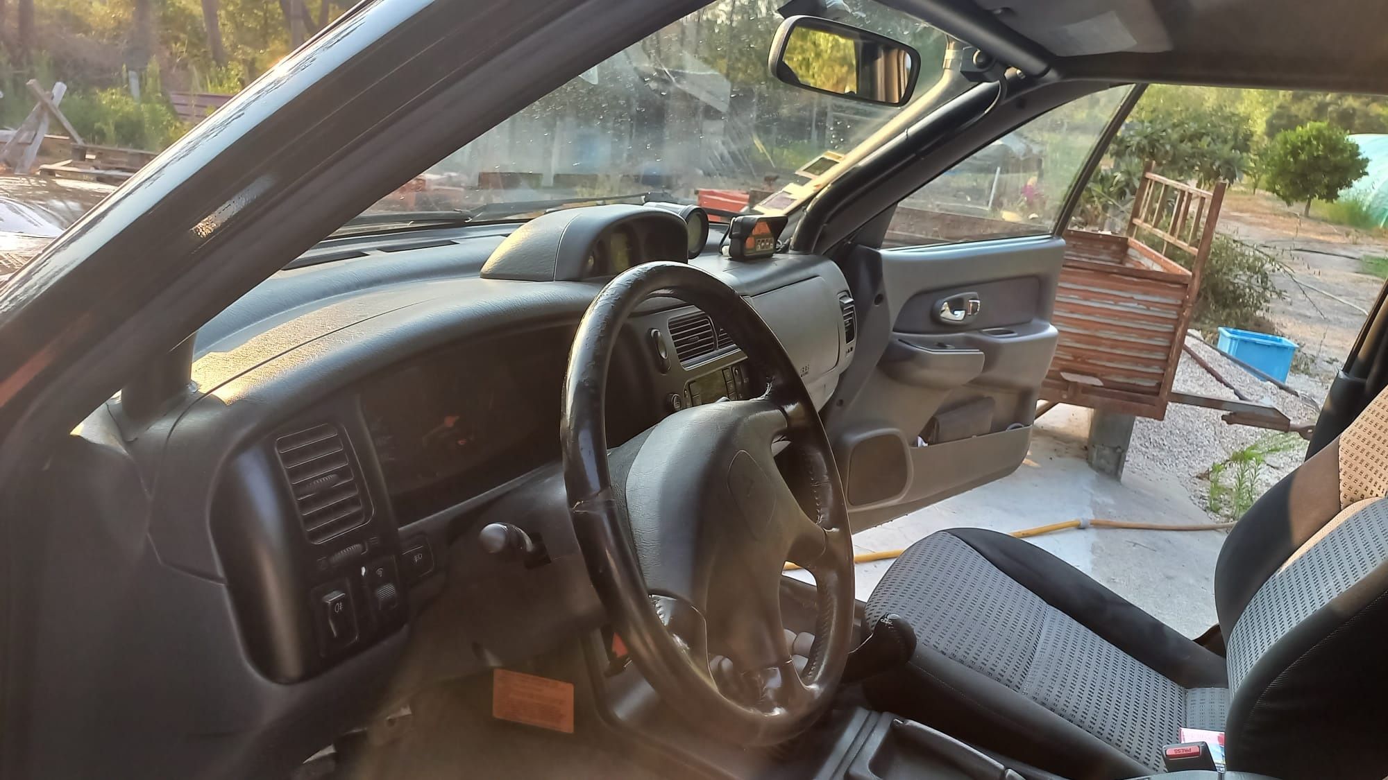 Mitsubishi L200 ano 2004 em ótimo estado
