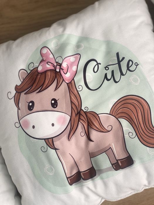 Бортики в дитяче ліжко, захист в ліжечко