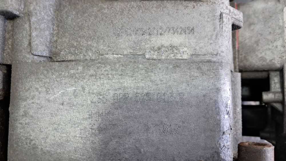 Редуктор задний Skoda Yeti Superb OCTAVIA 2.0 TDI 2012 0BR525010B